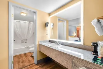 Inn at Joshua Tree hotel thumbnail 7