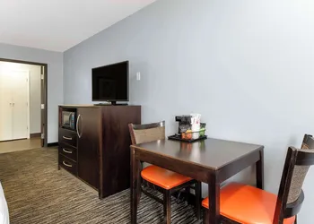 Best Western University Inn At Valparaiso hotel thumbnail 5