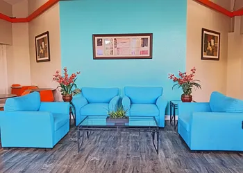 Howard Johnson by Wyndham Houston Hobby Airport hotel thumbnail 6