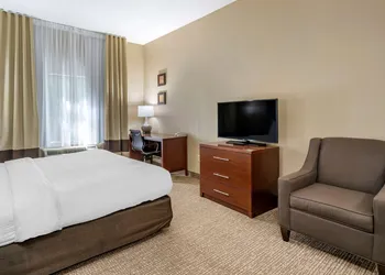 Comfort Inn & Suites St. Louis - O'Fallon hotel thumbnail 4