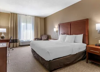 Comfort Inn & Suites St. Louis - O'Fallon hotel thumbnail 8