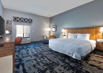Hampton Inn Norfolk hotel thumbnail 4