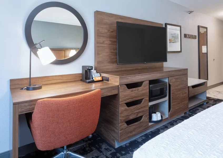 Hampton Inn Norfolk hotel detail image 6