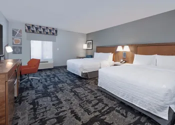 Hampton Inn Norfolk hotel thumbnail 7