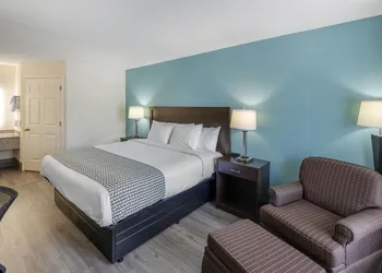 SureStay Plus Hotel by Best Western Asheboro hotel thumbnail 5