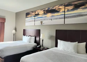 Days Inn by Wyndham Kemah hotel thumbnail 5