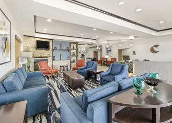 Comfort Suites Pecos hotel thumbnail 2