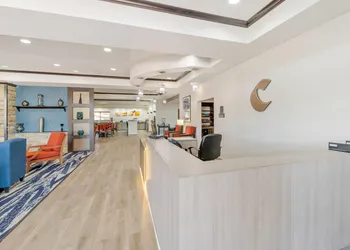 Comfort Suites Pecos hotel thumbnail 3