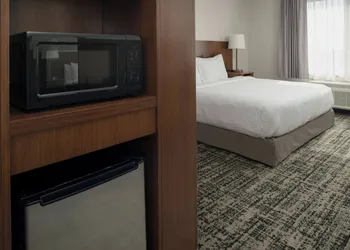 Fairfield Inn & Suites Tampa Westshore / Airport hotel thumbnail 6