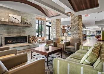 Hotel Indigo Traverse City by IHG hotel thumbnail 4