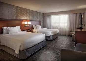 Courtyard by Marriott Fayetteville hotel thumbnail 4