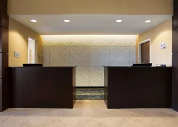Wingate By Wyndham Seminole hotel thumbnail 3
