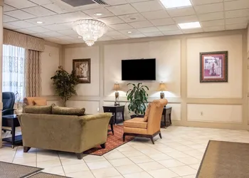 Quality Inn & Suites Indiana South hotel thumbnail 4