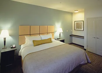 Candlewood Suites Fort Collins by IHG hotel thumbnail 5