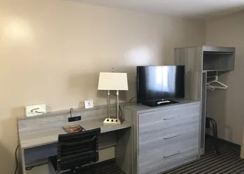 DuPont Suites hotel thumbnail 7