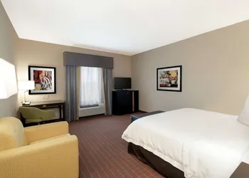 Hampton Inn Marion hotel thumbnail 6