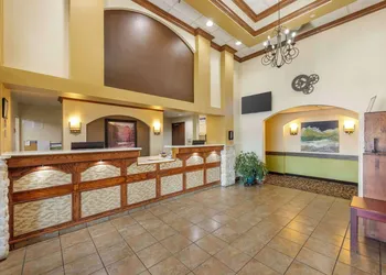 Best Western Plus Sikeston I-55 hotel thumbnail 3