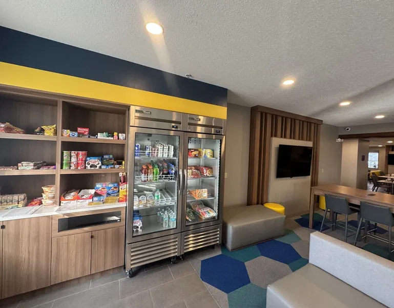 Microtel Inn & Suites by Wyndham Wheeling at Highlands hotel detail image 2