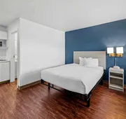 Birch Hill Suites Kansas City – Independence hotel detail image 4