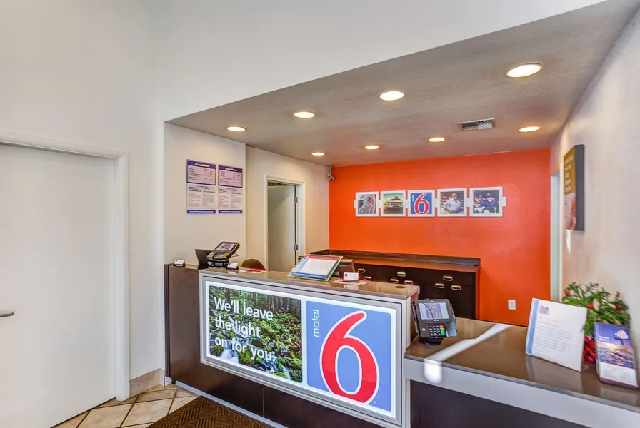 Motel 6 Portland, OR - Tigard West hotel detail image 2