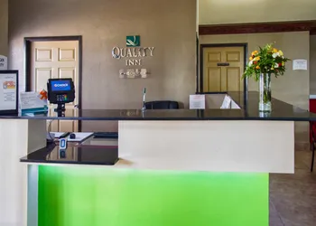 Quality Inn Moore - Oklahoma City hotel thumbnail 3