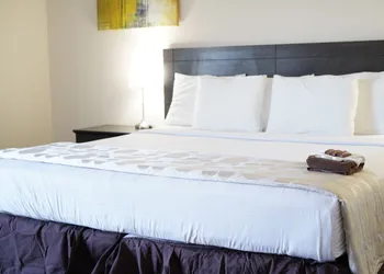 River Rapids Inn hotel thumbnail 5
