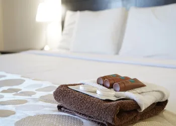 River Rapids Inn hotel thumbnail 6