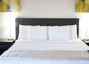 River Rapids Inn hotel thumbnail 7