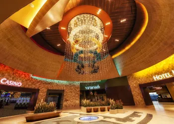Twin Arrows Navajo Casino Resort hotel thumbnail 3
