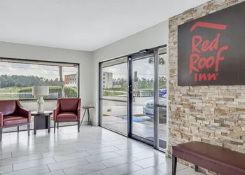 Red Roof Inn MacClenny hotel thumbnail 2