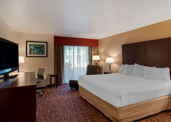 Best Western Pony Soldier Inn - Airport hotel thumbnail 3
