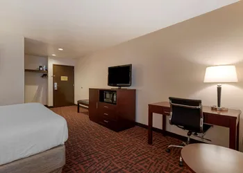 Best Western Pony Soldier Inn - Airport hotel thumbnail 4