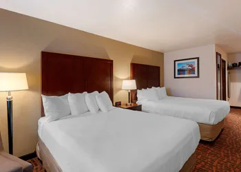 Best Western Pony Soldier Inn - Airport hotel thumbnail 8