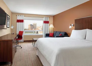 Four Points By Sheraton Regina hotel thumbnail 8
