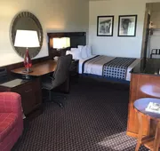 Oakridge Inn hotel detail image 3