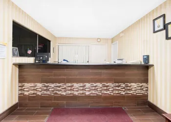 Americas Best Value Inn Hobbs hotel thumbnail 2