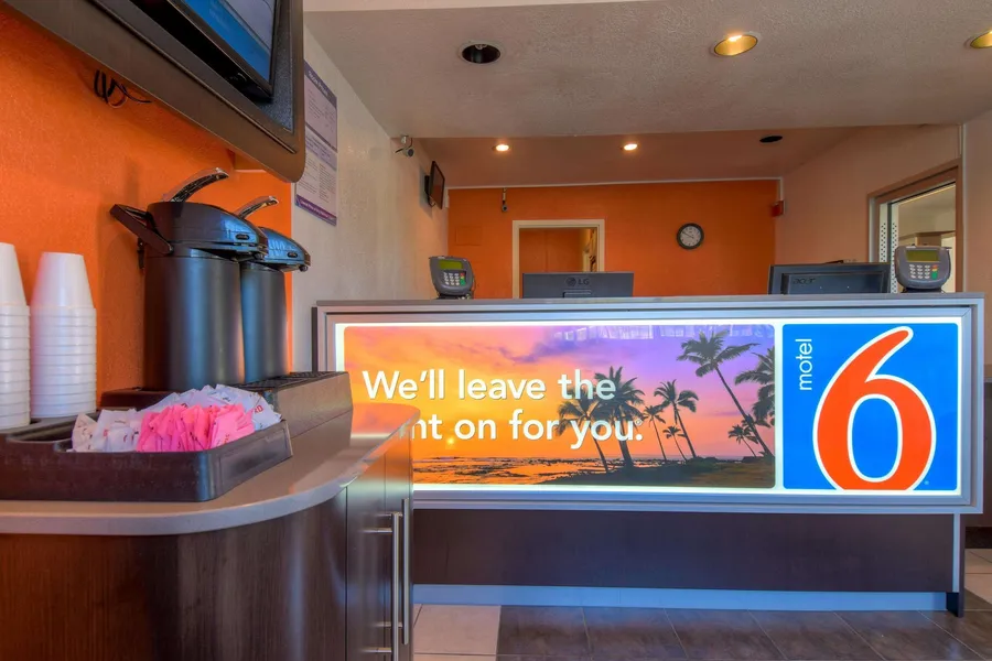 Motel 6 San Ysidro, CA - San Diego - Border hotel detail image 2