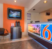 Motel 6 San Ysidro, CA - San Diego - Border hotel detail image 3