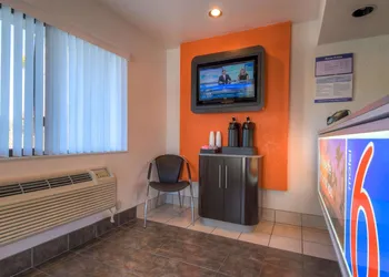 Motel 6 San Ysidro, CA - San Diego - Border hotel thumbnail 4