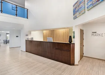 Best Western Plus Executive Hotel & Suites hotel thumbnail 4