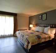 Village Haven Inn & Extended Stay hotel detail image 3