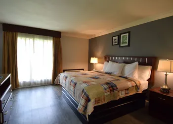 Village Haven Inn & Extended Stay hotel thumbnail 3