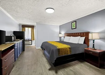 Village Haven Inn & Extended Stay hotel thumbnail 8