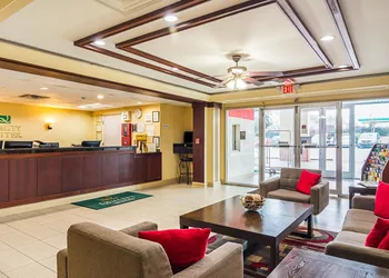 Quality Suites Atlanta Airport East hotel thumbnail 4