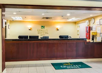 Quality Suites Atlanta Airport East hotel thumbnail 5