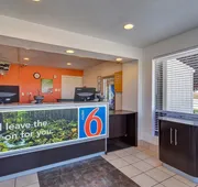 Motel 6 Vallejo, CA - Six Flags West hotel detail image 4