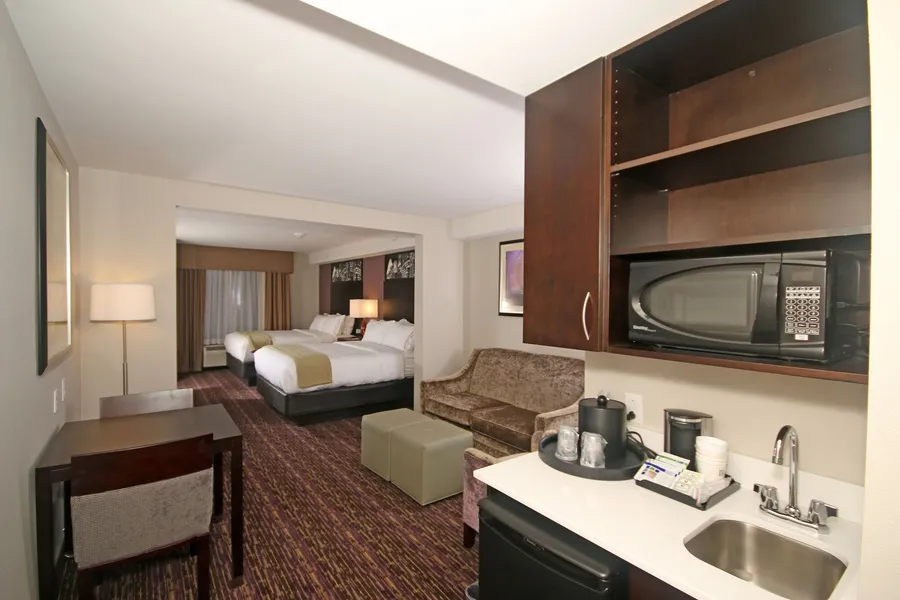 Holiday Inn Express & Suites Charlotte North by IHG hotel detail image 2