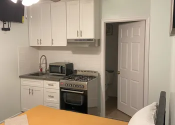 LA Royal Viking Apartments hotel thumbnail 2