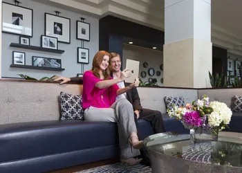 South Shore Harbour Resort & Conference Center hotel thumbnail 4