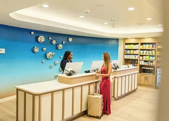Courtyard by Marriott Oceanside Fort Lauderdale Beach hotel thumbnail 6